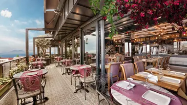 SKALION HOTEL