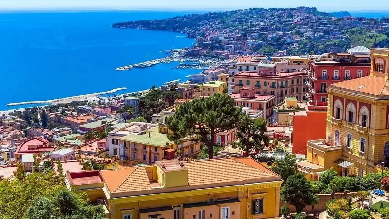 SKARBY NEAPOLU I WYSPA CAPRI