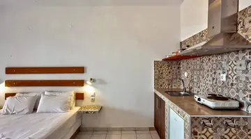 Skentos Hotel