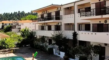 Skentos Hotel