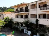 Skentos Hotel