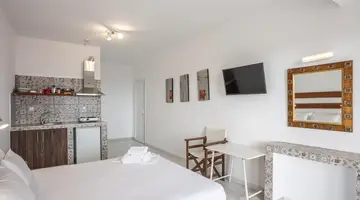 Skentos Hotel