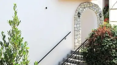 Skentos Hotel
