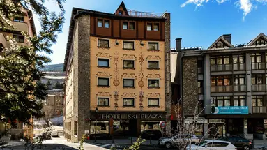 Ski Plaza Hotel & Welness
