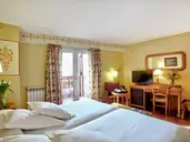Ski Plaza Hotel