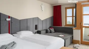 SKIOPENING FALKENSTEINER HOTEL SONNENALPE
