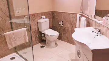 Sky View Suites Hotel