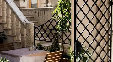 Slavija Culture Heritage Hotel