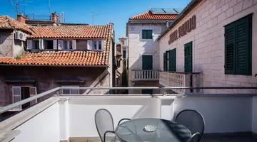 Slavija Culture Heritage Hotel
