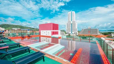 SLEEP WITH ME HOTEL - Design Hotel at Patong