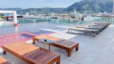 SLEEP WITH ME HOTEL - Design Hotel at Patong