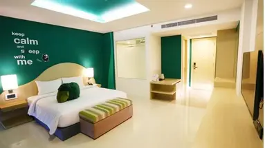 SLEEP WITH ME HOTEL - Design Hotel at Patong