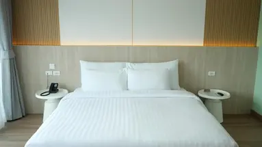SLEEP WITH ME HOTEL - Design Hotel at Patong
