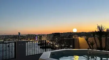 Sliema Marina Hotel
