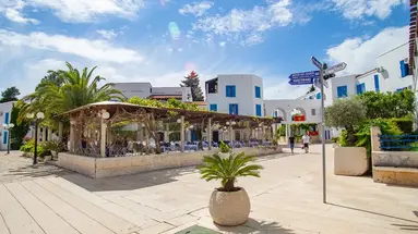 SLOVENSKA PLAZA 4