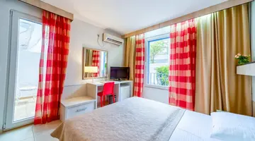 Slovenska Plaza Resort 4*