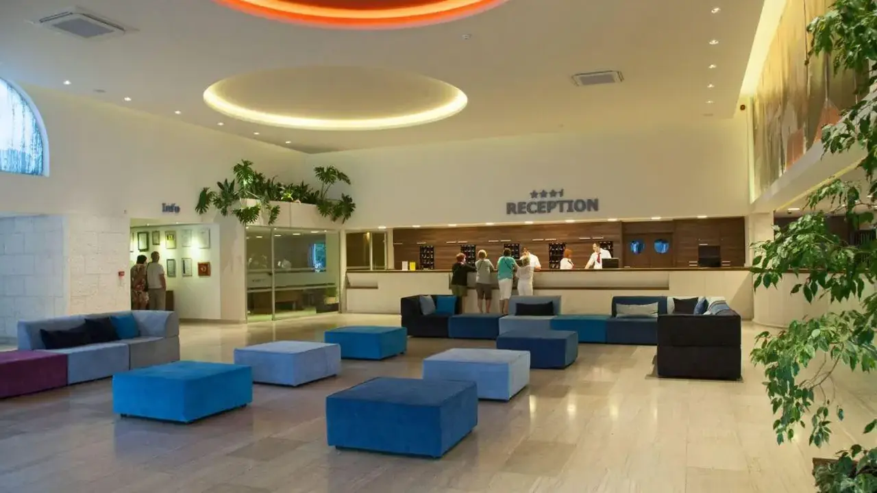 SLOVENSKA PLAZA