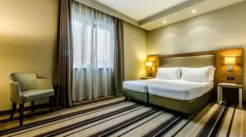 Smart Hotel Holiday