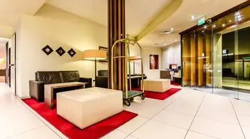 Smart Hotel Holiday