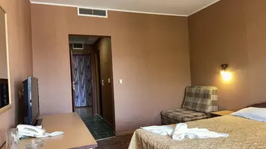 Smolian Hotel