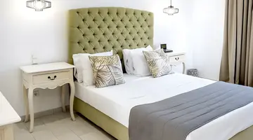 SMY Mediterranean White Santorini