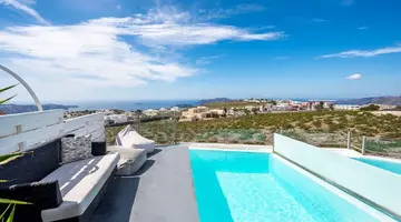SMY SANTORINI SUITES & VILLAS