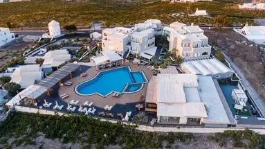 SMY SANTORINI SUITES & VILLAS