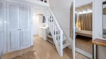 SMY SANTORINI SUITES & VILLAS