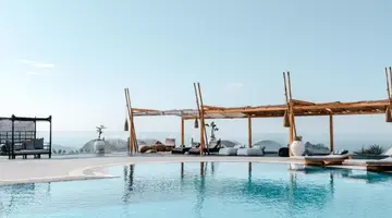 SMY SANTORINI SUITES & VILLAS
