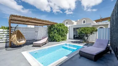 SMY SANTORINI SUITES & VILLAS
