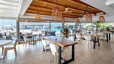 SMY SANTORINI SUITES & VILLAS