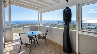 SMY SANTORINI SUITES & VILLAS