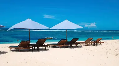 Śnij na Jawie, tańcz na Bali