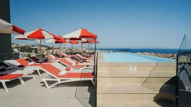 So City Hotel