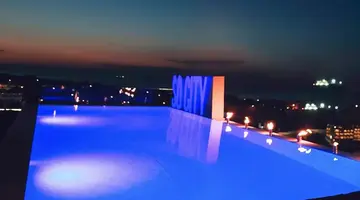 So City Hotel