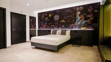 SO City Hotel