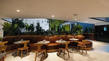 So City Hotel