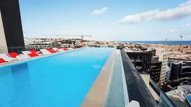 So City Hotel