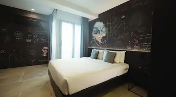 So City Hotel