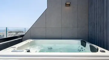 SO City Hotel