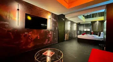 So City Hotel