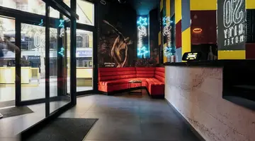 So City Hotel