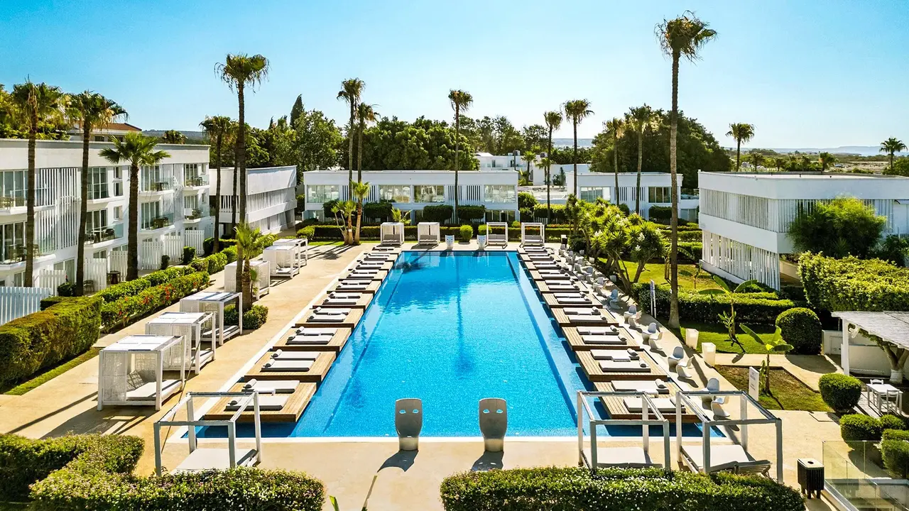 So Nice Beach Resort