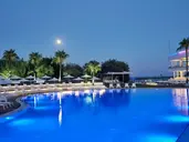 So Nice Club Resort