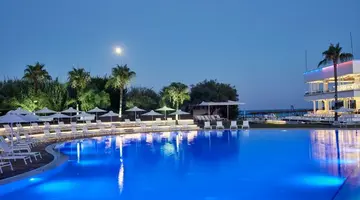 So Nice Club Resort