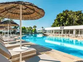 So White Beach Resort