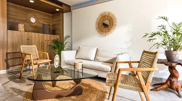 So White Beach Resort
