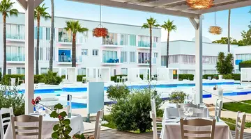 So White Beach Resort