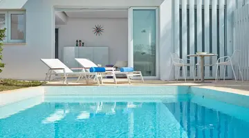 So White Club Resort