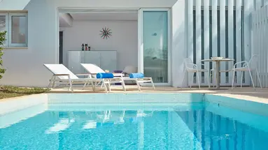 So White Club Resort